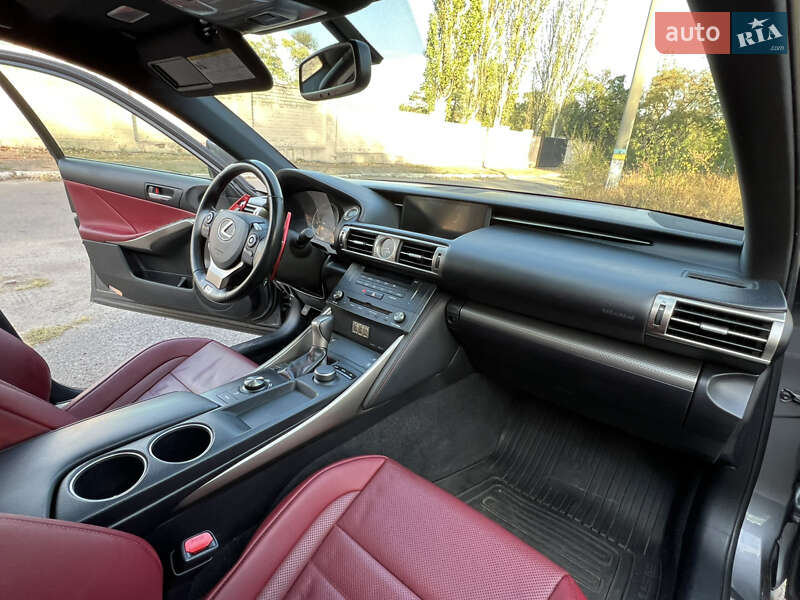Седан Lexus IS 2014 в Каменском фото 108 Седан Lexus IS 2014 в Каменском
