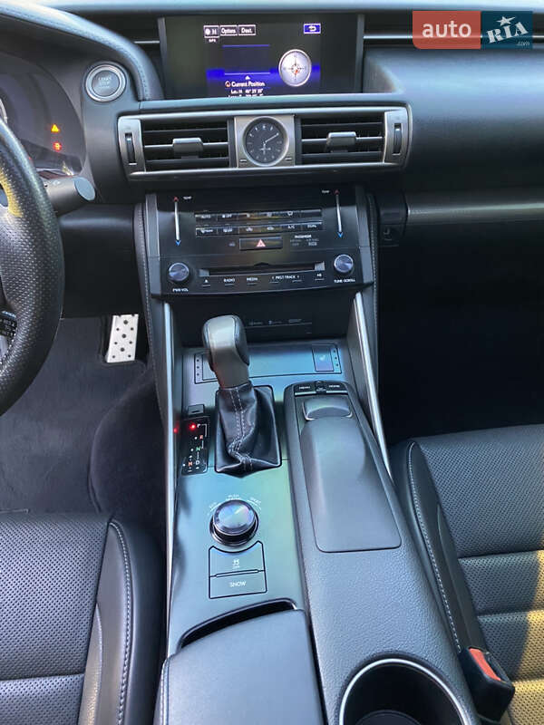 Седан Lexus IS 2013 в Одессе