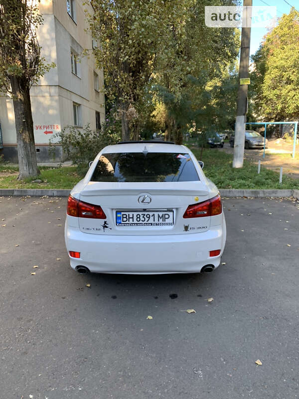Седан Lexus IS 2007 в Одессе