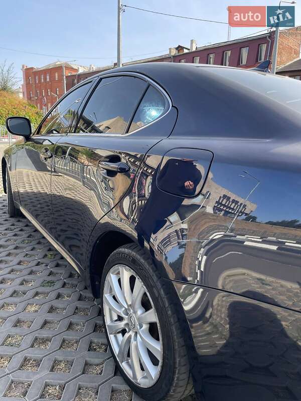 Седан Lexus IS 2007 в Харькове