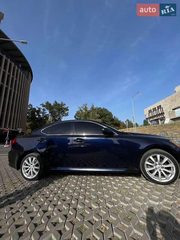 Седан Lexus IS 2007 в Харькове