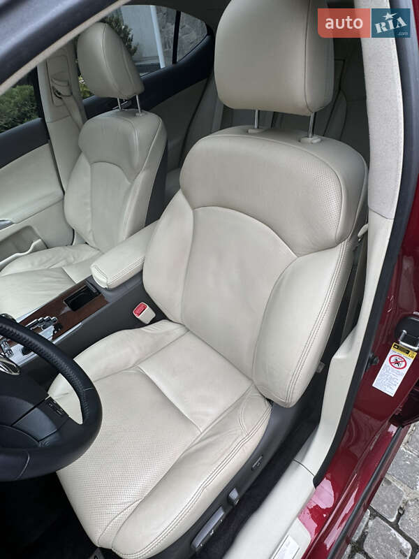 Седан Lexus IS 2010 в Киеве фото 11 Седан Lexus IS 2010 в Киеве