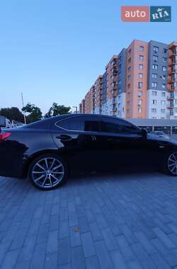 Седан Lexus IS 2007 в Виннице