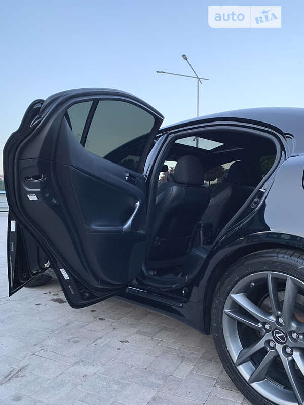 Седан Lexus IS 2012 в Львове фото 21 Седан Lexus IS 2012 в Львове