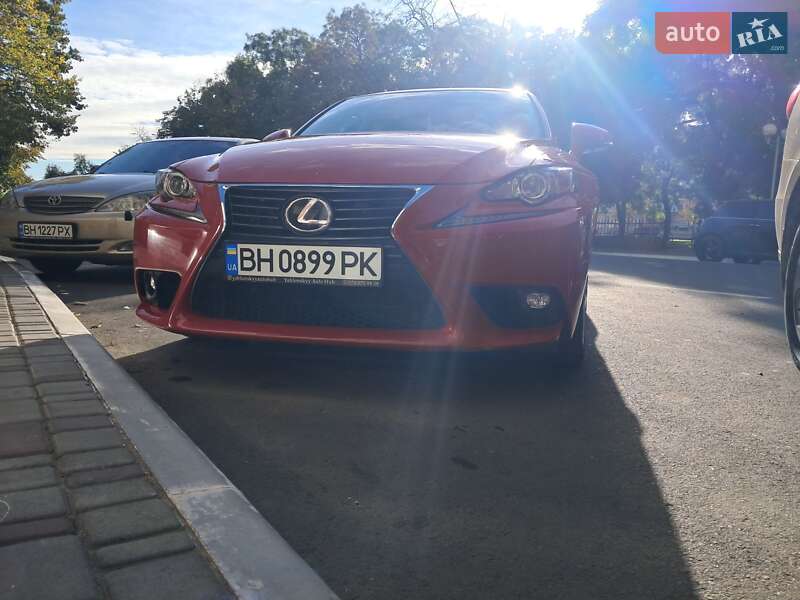 Седан Lexus IS 2015 в Измаиле фото 15 Седан Lexus IS 2015 в Измаиле