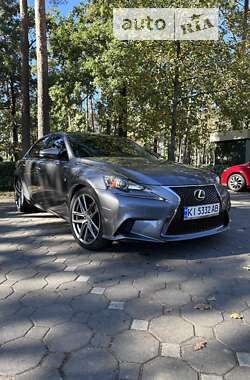 Седан Lexus IS 2014 в Києві