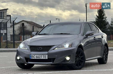 Седан Lexus IS 2012 в Ивано-Франковске