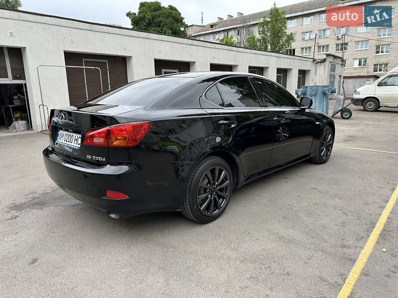 Lexus IS 2009