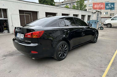 Седан Lexus IS 2009 в 