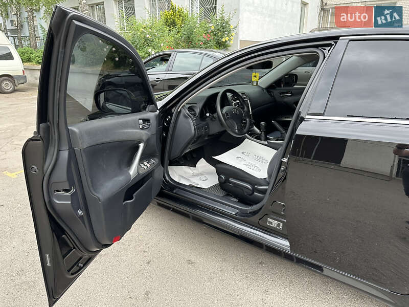 Седан Lexus IS 2009 в Киеве