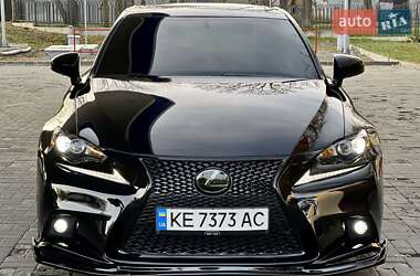 Седан Lexus IS 2015 в Дніпрі