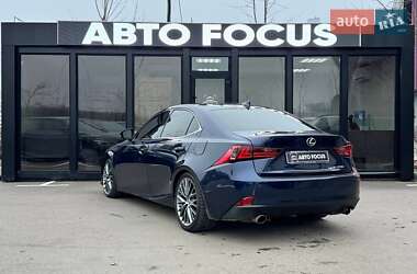 Седан Lexus IS 2014 в Киеве