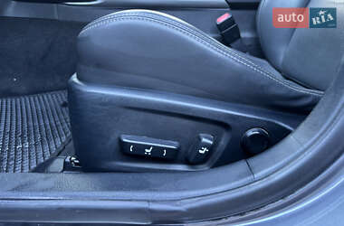 Седан Lexus IS 2014 в 