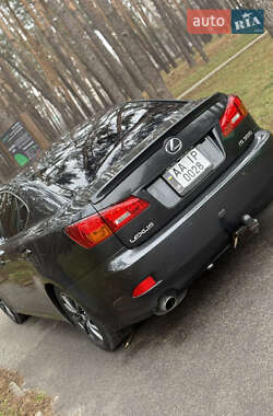 Седан Lexus IS 2007 в Киеве