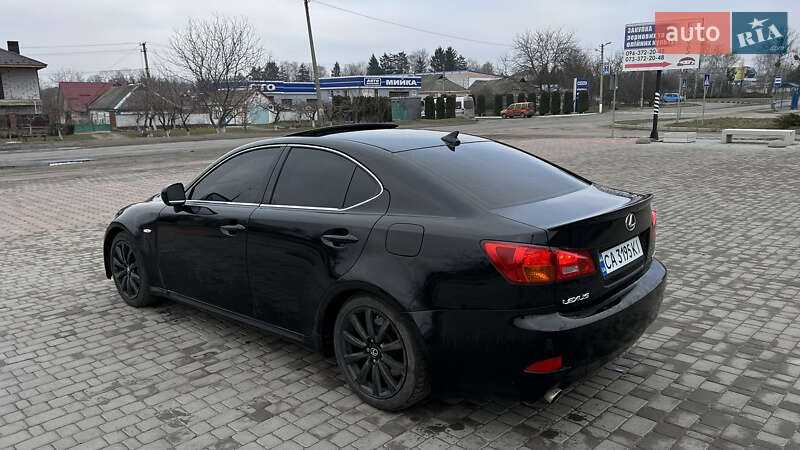 Седан Lexus IS 2007 в Умани