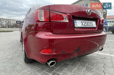 Седан Lexus IS 2013 в Вознесенську