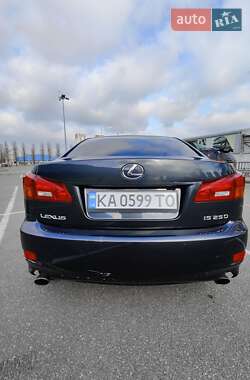 Седан Lexus IS 2007 в Києві