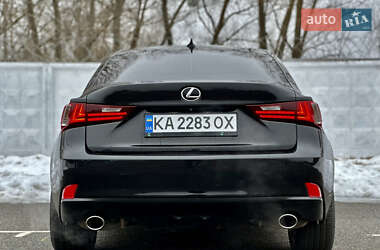 Седан Lexus IS 2014 в Києві