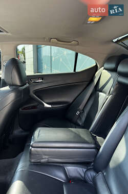 Седан Lexus IS 2008 в 