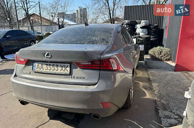 Седан Lexus IS 2015 в Киеве