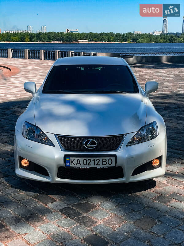 Седан Lexus IS 2009 в Києві