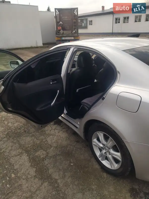 Седан Lexus IS 2007 в 