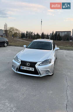 Седан Lexus IS 2010 в 