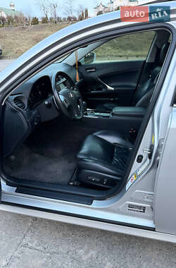 Седан Lexus IS 2010 в 