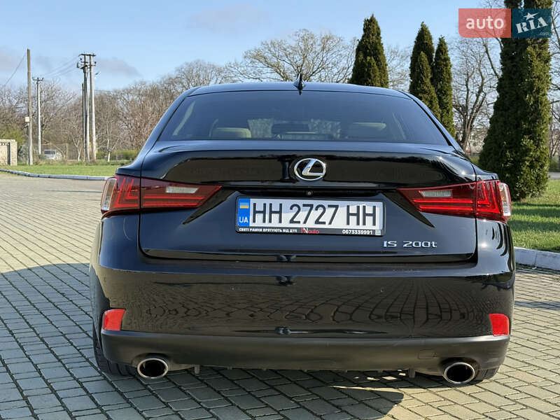 Седан Lexus IS 2016 в Одессе