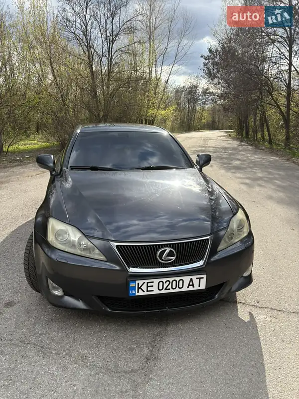 Lexus IS 2006