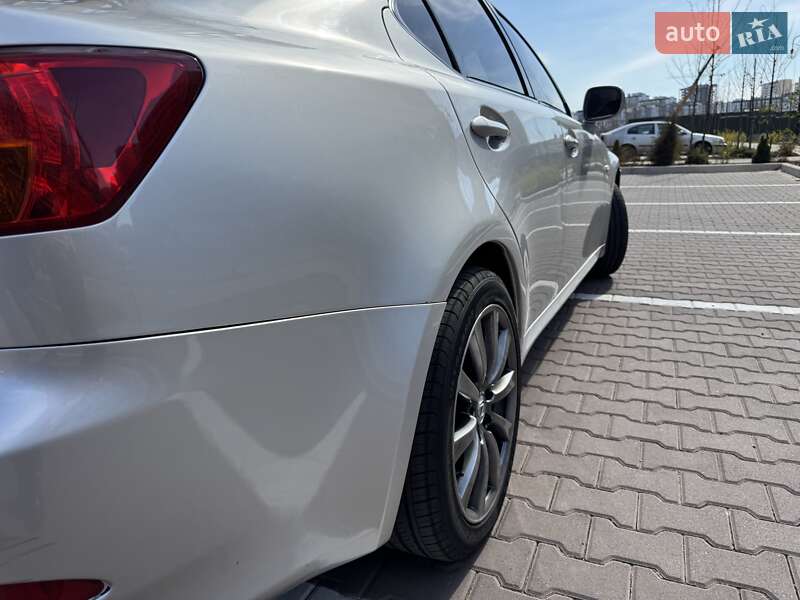 Седан Lexus IS 2007 в Києві