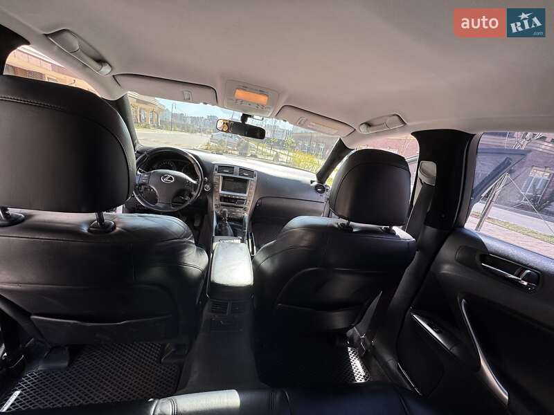 Седан Lexus IS 2007 в Києві
