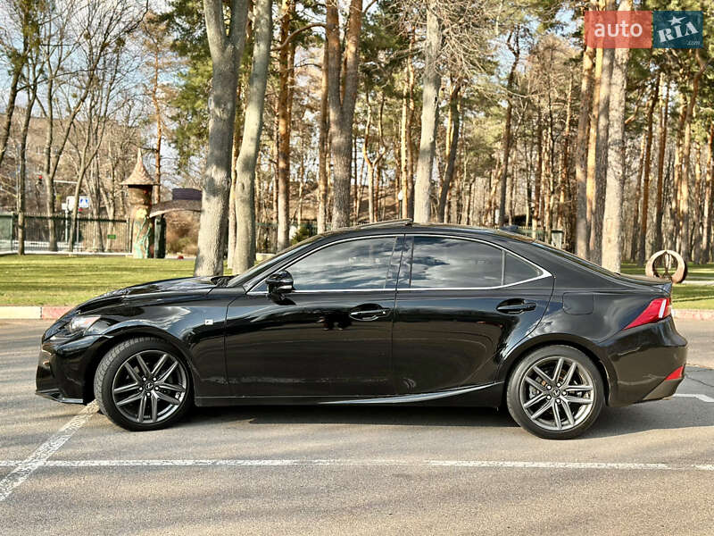Седан Lexus IS 2014 в Харькове