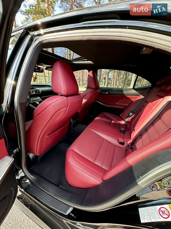 Седан Lexus IS 2014 в Харькове