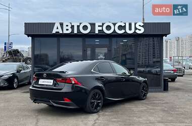 Седан Lexus IS 2014 в 