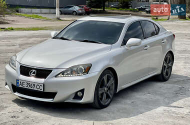 Седан Lexus IS 2011 в 