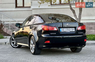 Седан Lexus IS 2009 в 