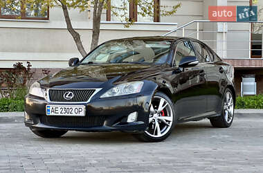 Седан Lexus IS 2009 в 
