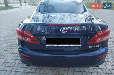 Кабріолет Lexus IS 2011 в 