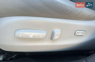 Седан Lexus IS 2006 в 