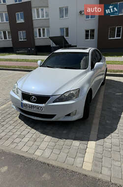 Седан Lexus IS 2006 в 