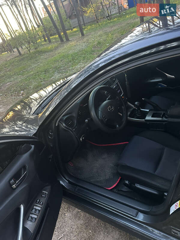 Седан Lexus IS 2006 в Полтаве фото 12 Седан Lexus IS 2006 в Полтаве