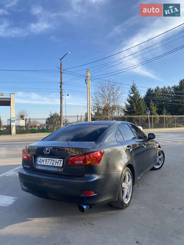 Седан Lexus IS 2005 в Звягелі фото 5 Седан Lexus IS 2005 в Звягелі