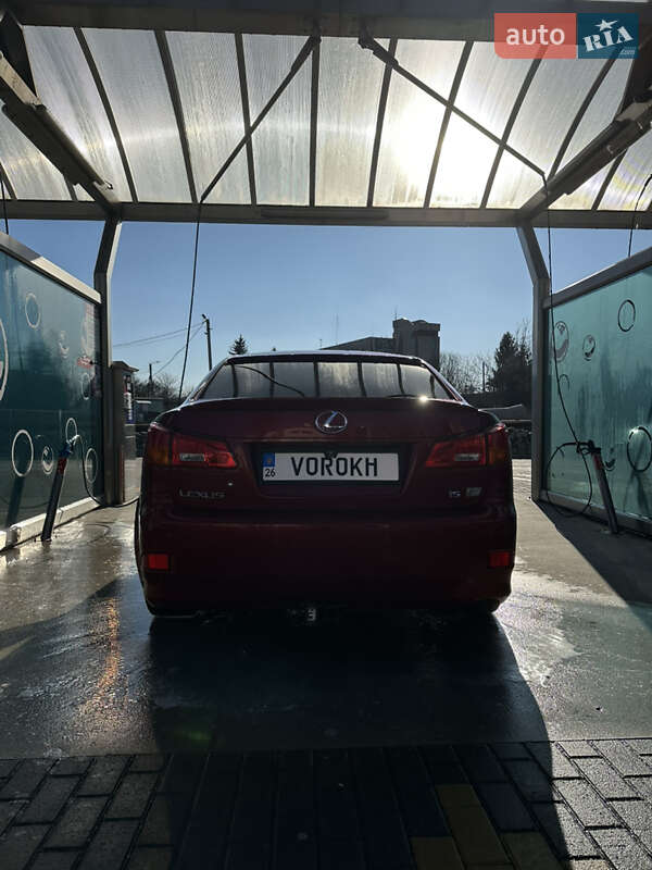 Седан Lexus IS 2007 в Ивано-Франковске