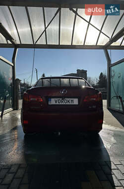 Седан Lexus IS 2007 в 