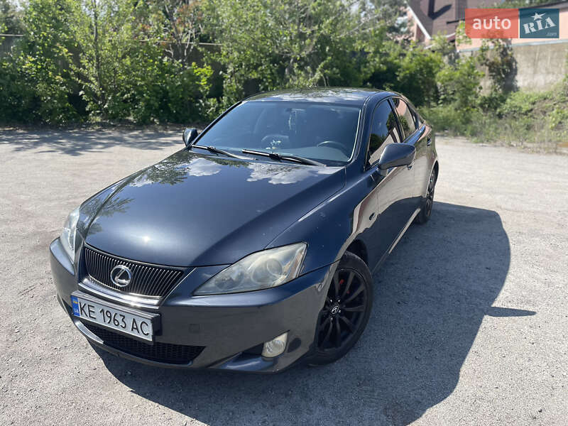 Седан Lexus IS 2005 в Днепре