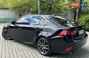 Седан Lexus IS 2013 в 