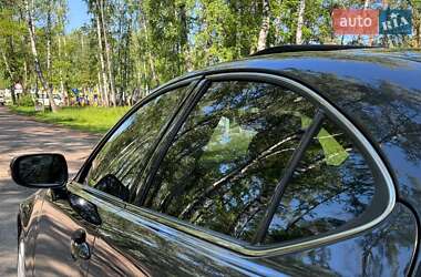 Седан Lexus IS 2012 в 