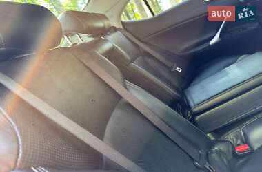 Седан Lexus IS 2012 в 