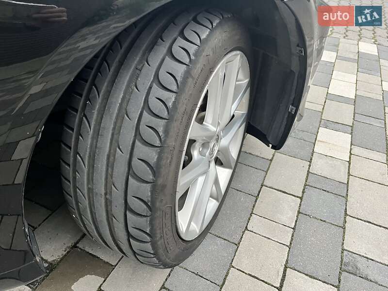 Седан Lexus IS 2011 в Хмельницком